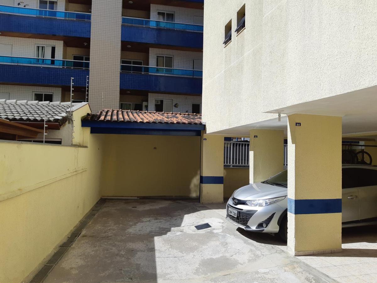 Apartamento Grande - Ubatuba- Parte Nobre - Ap 34a No Cond San Marino Ubatuba