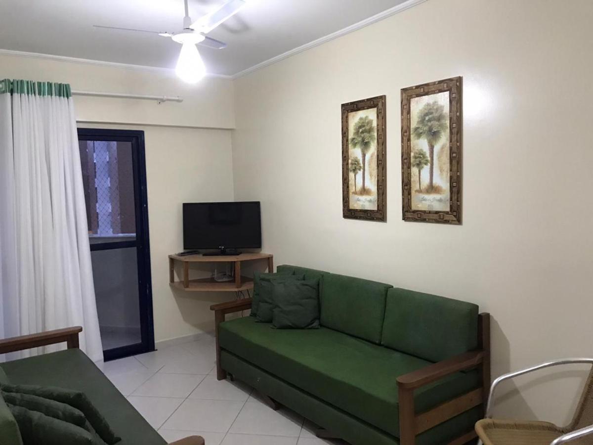 Apartamento Grande - Ubatuba- Parte Nobre - Ap 34a No Cond San Marino *