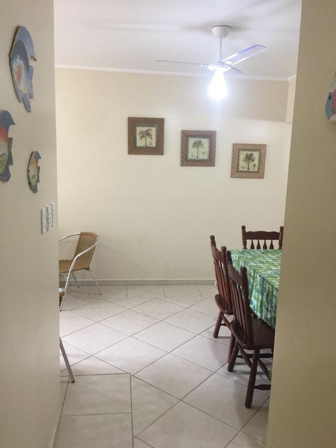 Apartamento Grande - Ubatuba- Parte Nobre - Ap 34a No Cond San Marino *